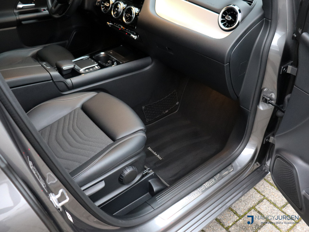 Mercedes-Benz B-Klasse 180 Business | Trekhaak | Camera | Parkeerhulp V+A | Navi | Privacy Glas | LED | Cruise Control | 50789919-3.jpg | Nancy Jurgen Auto