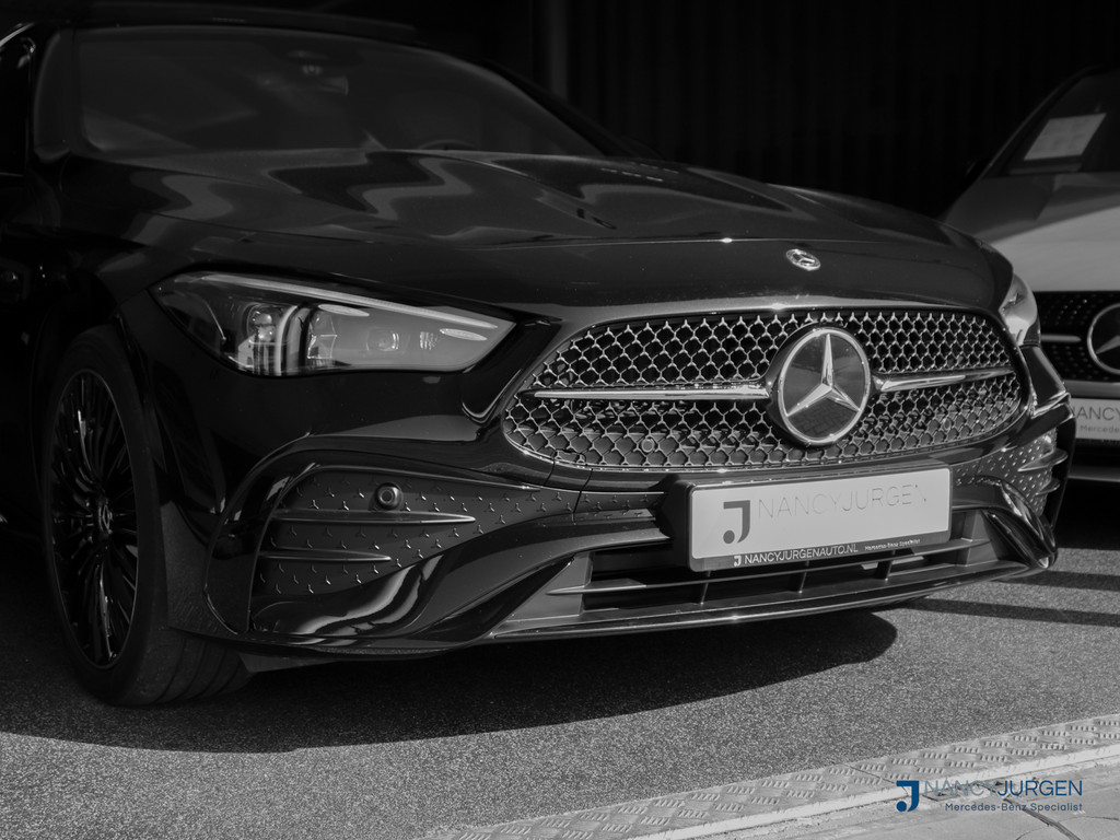 Mercedes-Benz GLA 250 e AMG | 8G Aut | Night Pakket | Apple Car Play/Android Auto | Ambiente | Camera met Park Assist | Spoor Assist | MBUX Plus | 55414365-2.jpg | Nancy Jurgen Auto
